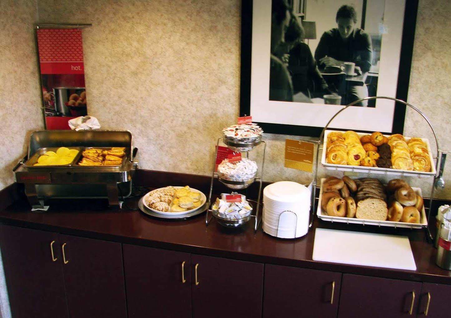 Hampton Inn Καταρράκτες του Νιαγάρα Εξωτερικό φωτογραφία